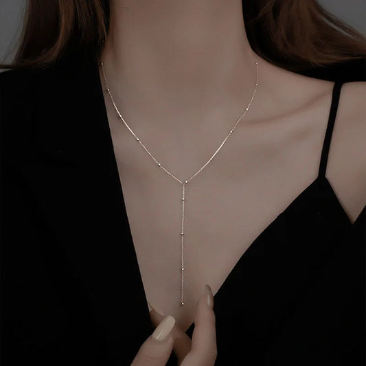 Qn necklace